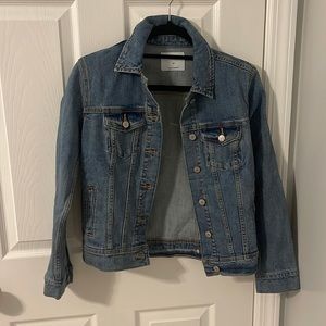 Size XS, NWT Old Navy Jean Jacket